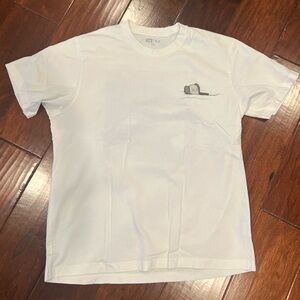 Uniqlo White Graphic Tee